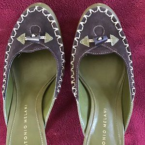 Antonio Melani Green Mules size 7.5 shoes